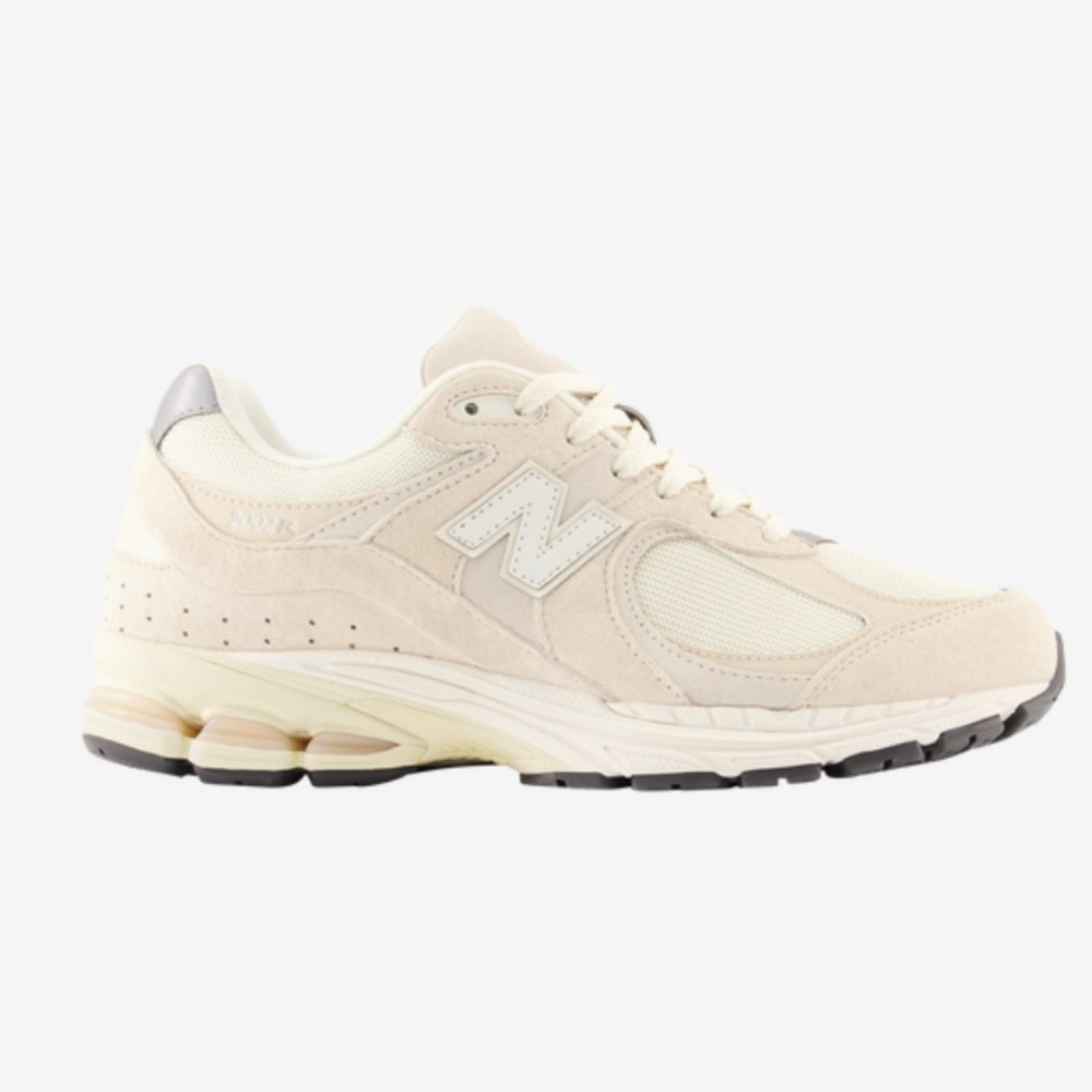 New Balance- 2002